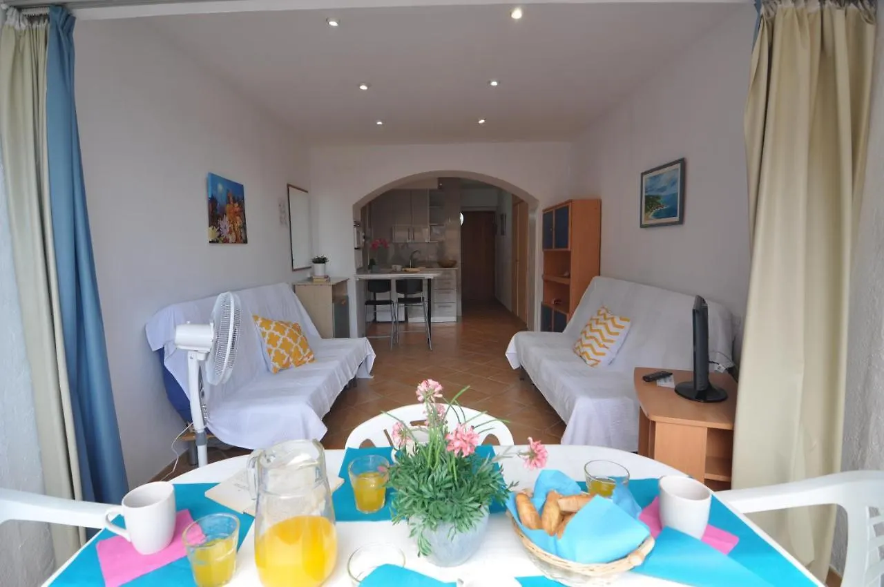 Apartment Rnet - Ir 03-23 Studios Roses Costa Brava Santa Margarita  Spain